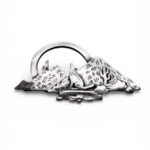 Vintage JJ Wolves Coyotes Howling At The Moon Brooch Pin Jonette Jewelry